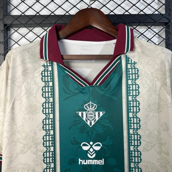 Camiseta Edición Especial Betis Blanco y Verde 25/26