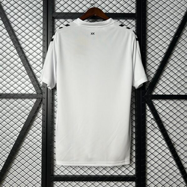 Camiseta Edición Especial Betis Blanco y Negro 25/26