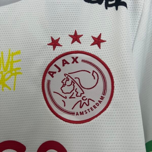 Camiseta Edición Especial Ajax x Bob Marley 25/26 Blanca